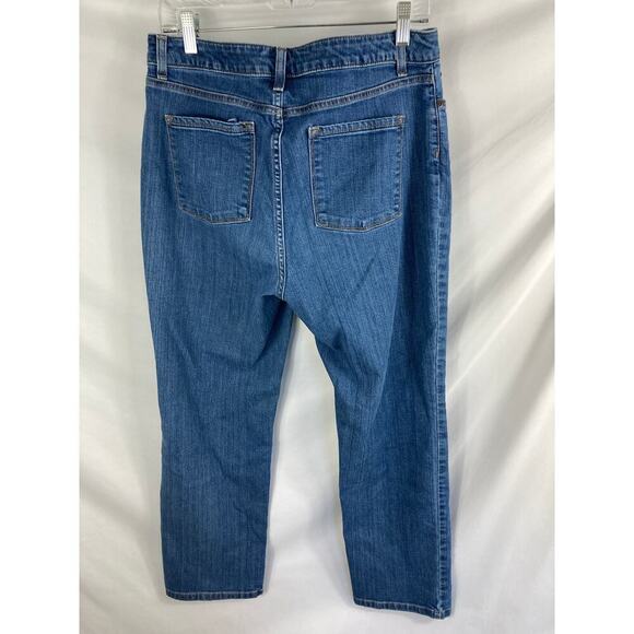 LL Bean Womans Classic Fit Blue Jeans Size 14R - Picture 3 of 3
